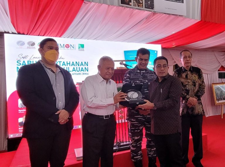 Pengamat Intelijen Ngasiman Djoyonegoro Launching Buku Sabuk Pertahanan Negara Kepulauan